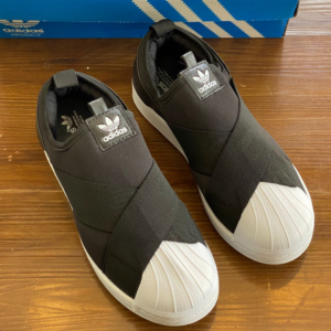 ADIDAS SLIP ON